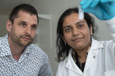 Bioengineering professor Remi Veneziano and Shrishti Singh in the lab.